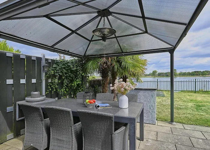 Maaszicht Holiday home Stevensweert