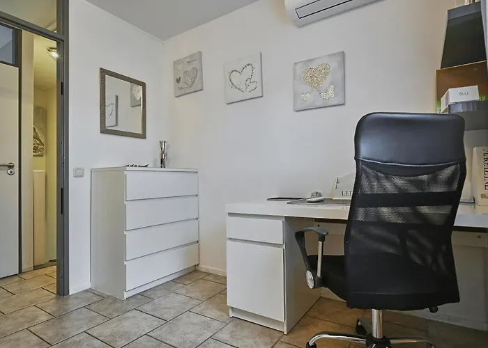 Holiday home Maaszicht Stevensweert